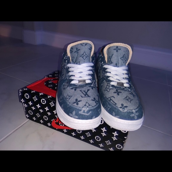Supreme LV Air Force 1’s